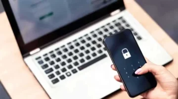 علامات تجسس الهاتف وكيف تحمي خصوصيتك بسرعة وفعالية